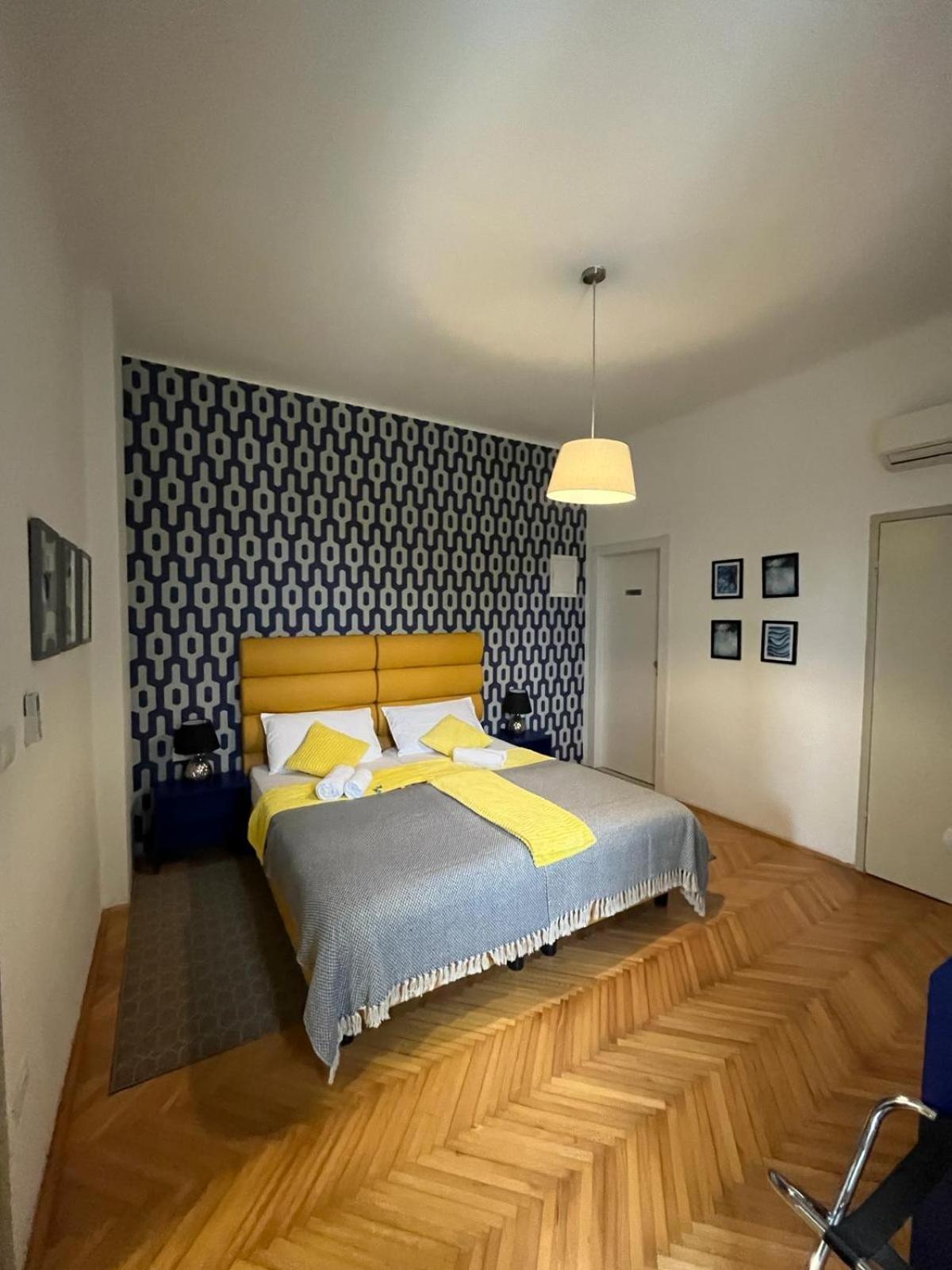 Apartment Arena พูลา ห้อง รูปภาพ